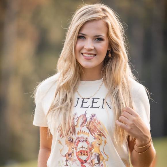 lillybethm_